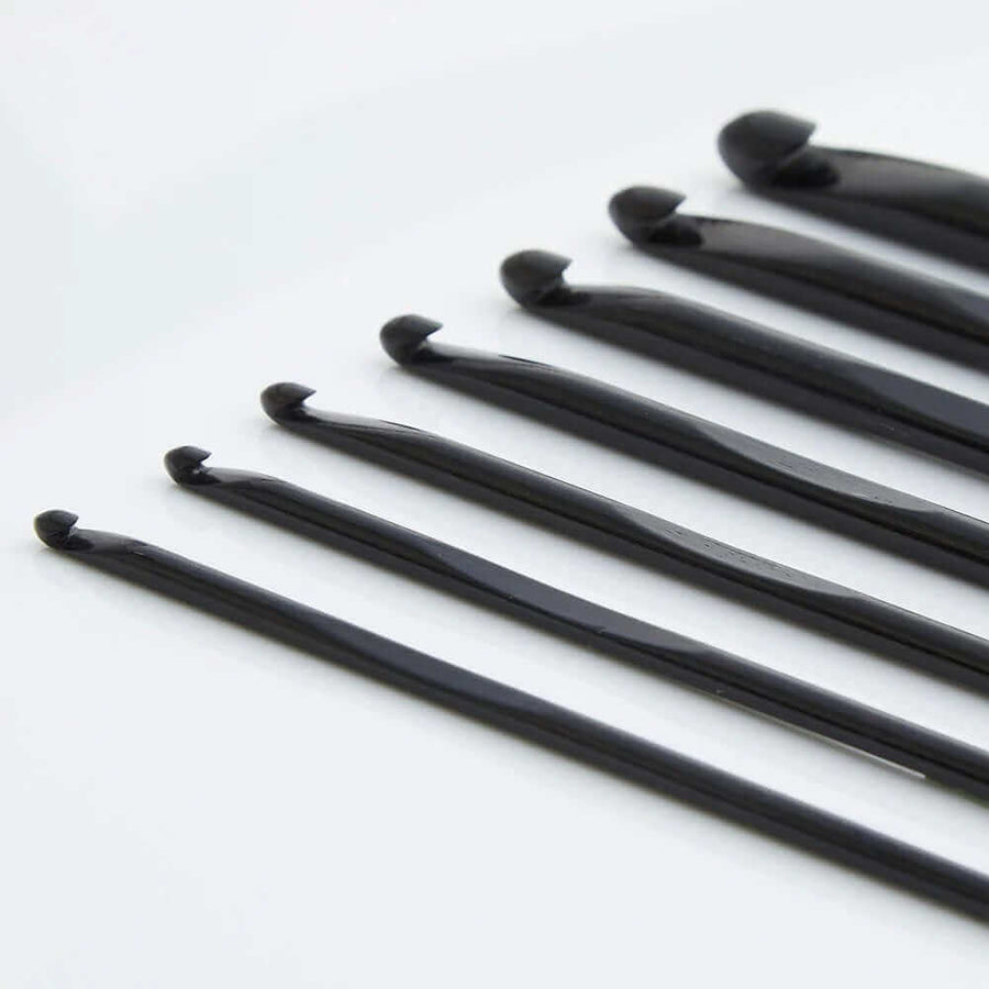 Crochet Hook Reviews: Clover, AddiSwing, KnitPro and More Compared