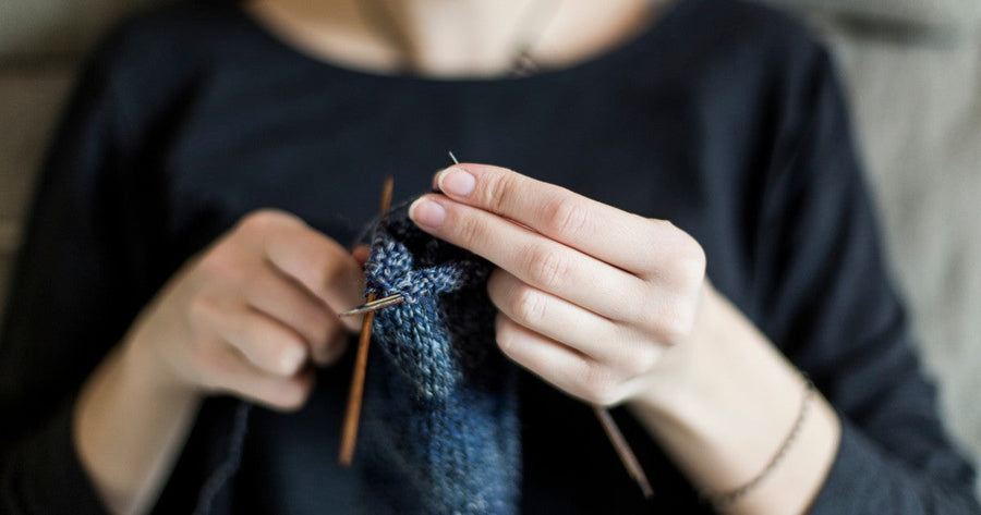 Circular vs. Straight Needles: How to Choose for Your Next Project?