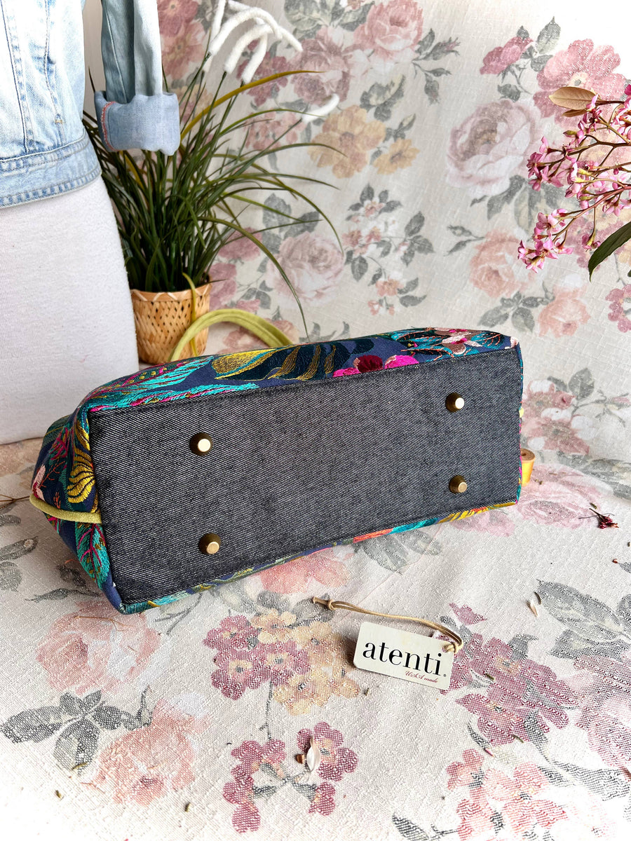 Atenti Flora Molly: Modern Tapestry Bag