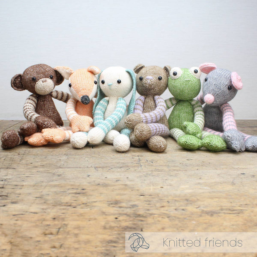 Hardicraft - DIY Knitting Kit - Shelly Rabbit
