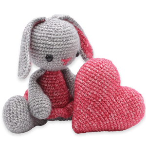 Hardicraft - DIY Crochet Kit - Pippa Bunny