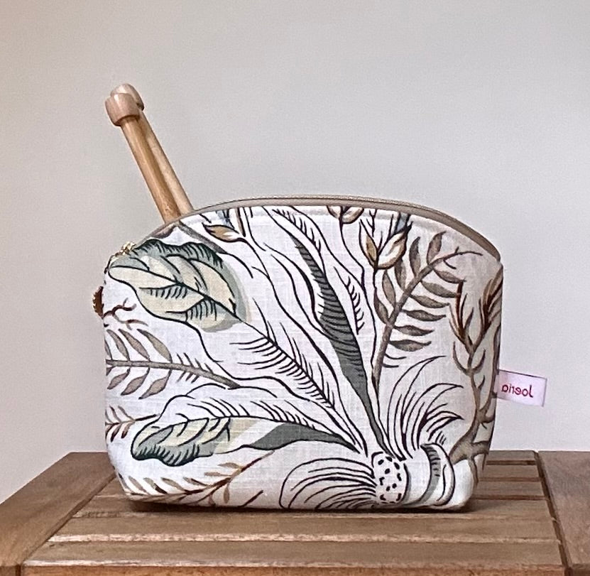 Medium Zipper Storage Pouch: Handcrafted