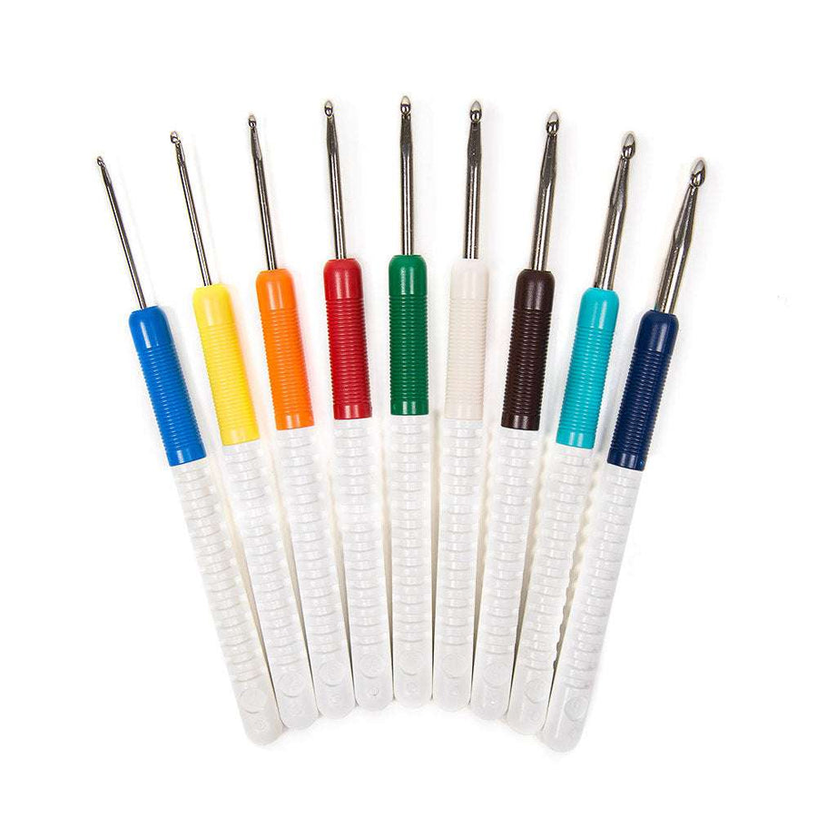 Addi Comfort Grip crochet hooks are available in diameters from 2 to 6 mm