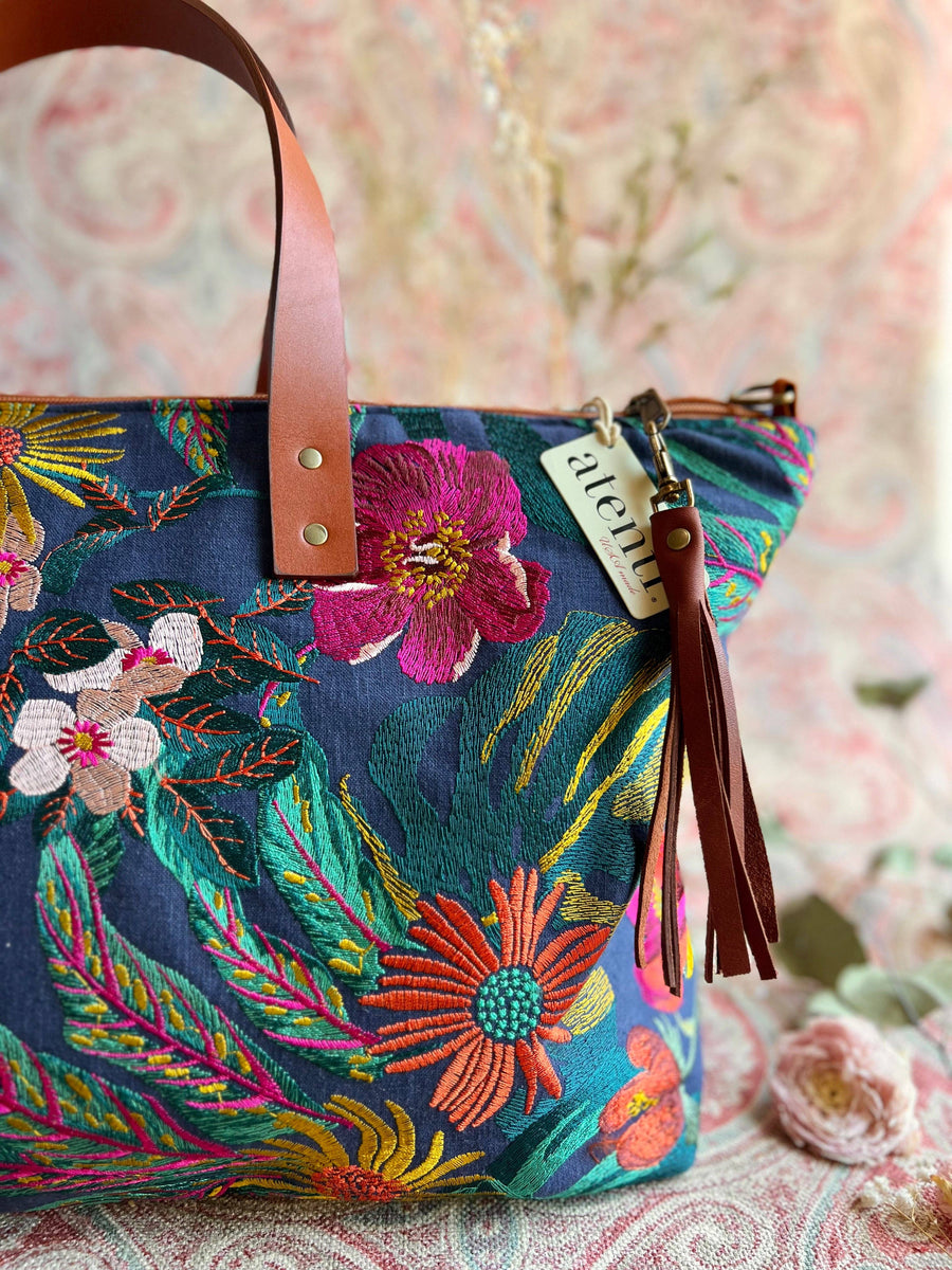 Atenti Tote Bags Atenti - Flora Buddy Carryall Tote Bag joeriaknits