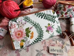 Atenti Crochet Hook Storage Atenti Florence Needle, Hook, and Tool Case joeriaknits