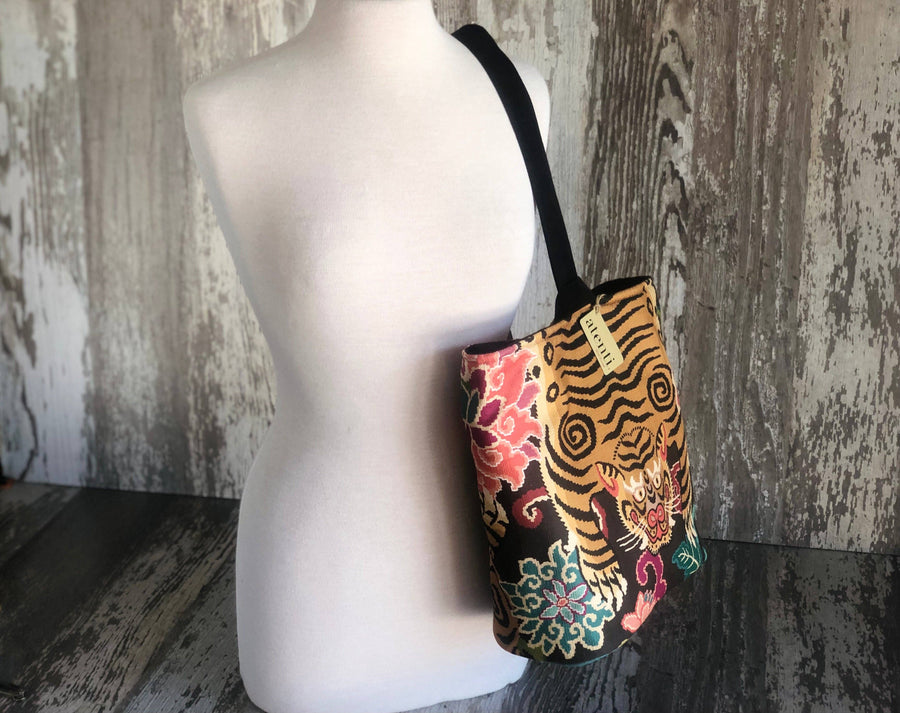 Atenti Tote Bags Atenti - Le Tigre Backsac joeriaknits