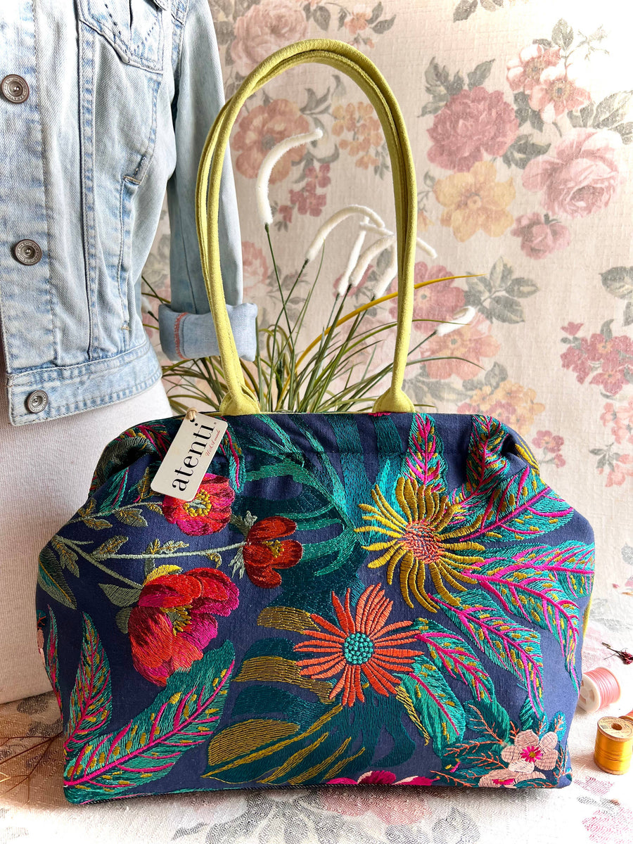 Atenti Flora Molly: Modern Tapestry Bag