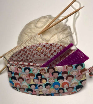 Joeriaknits Travel Pouches Friends Gathering Clutch Storage: Handcrafted joeriaknits