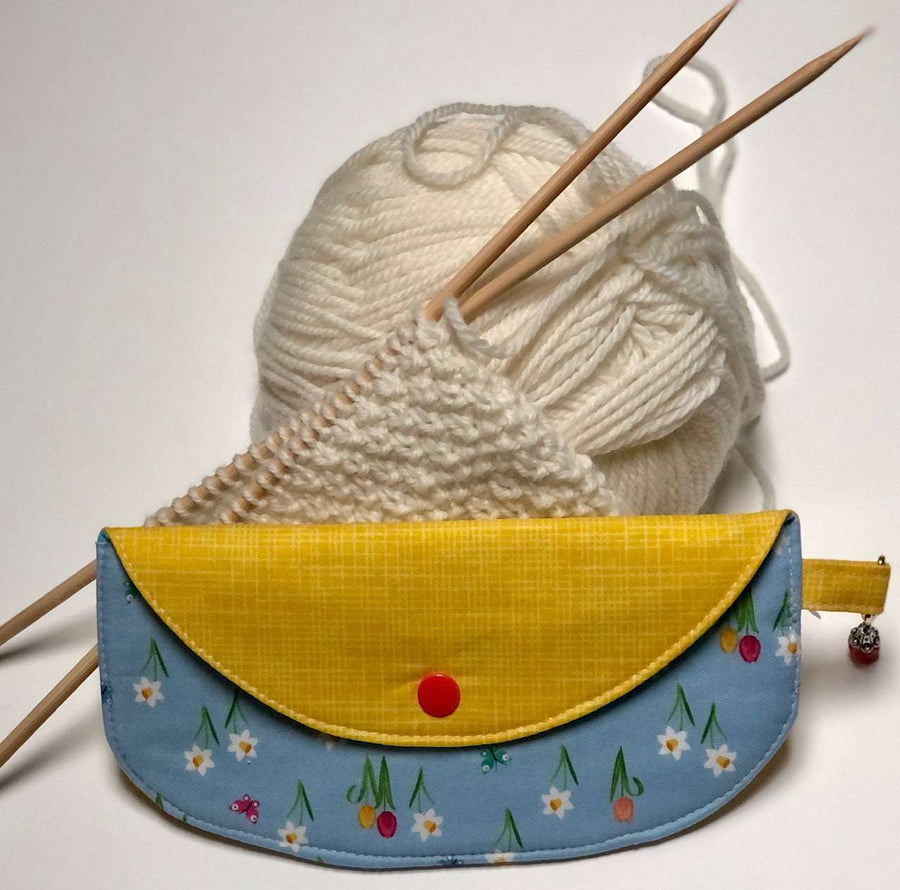 Joeriaknits Travel Pouches Yellow Tulips and Daffs Clutch Storage: Handcrafted joeriaknits