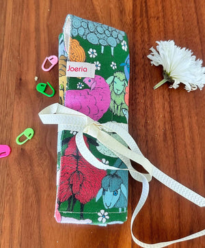 JOERIA KNITS Crochet Hook Storage Grazing Sheep with Beige Ties Crochet Hook Storage Wraps joeriaknits