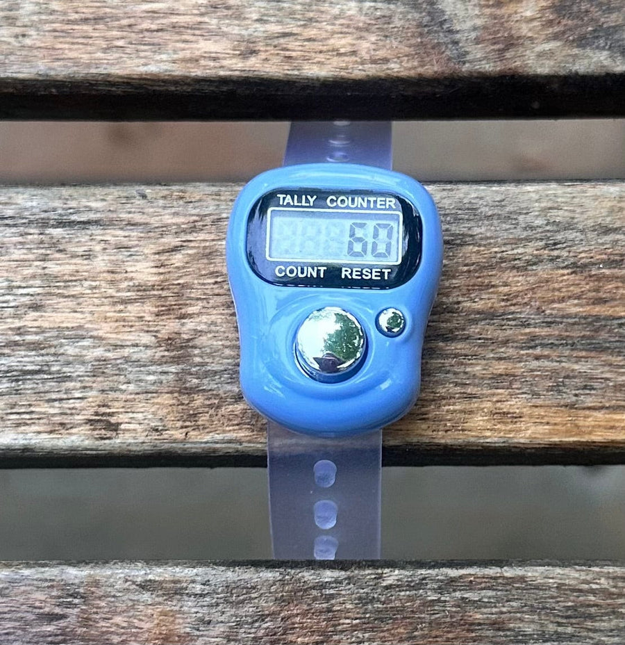 Temu Knitting Notions Light Blue Electronic Row Counter joeriaknits