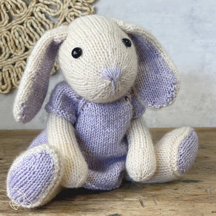 Hardicraft USA DIY Knit Kit Hardicraft - DIY Knitting Kit - Chloe Hare joeriaknits