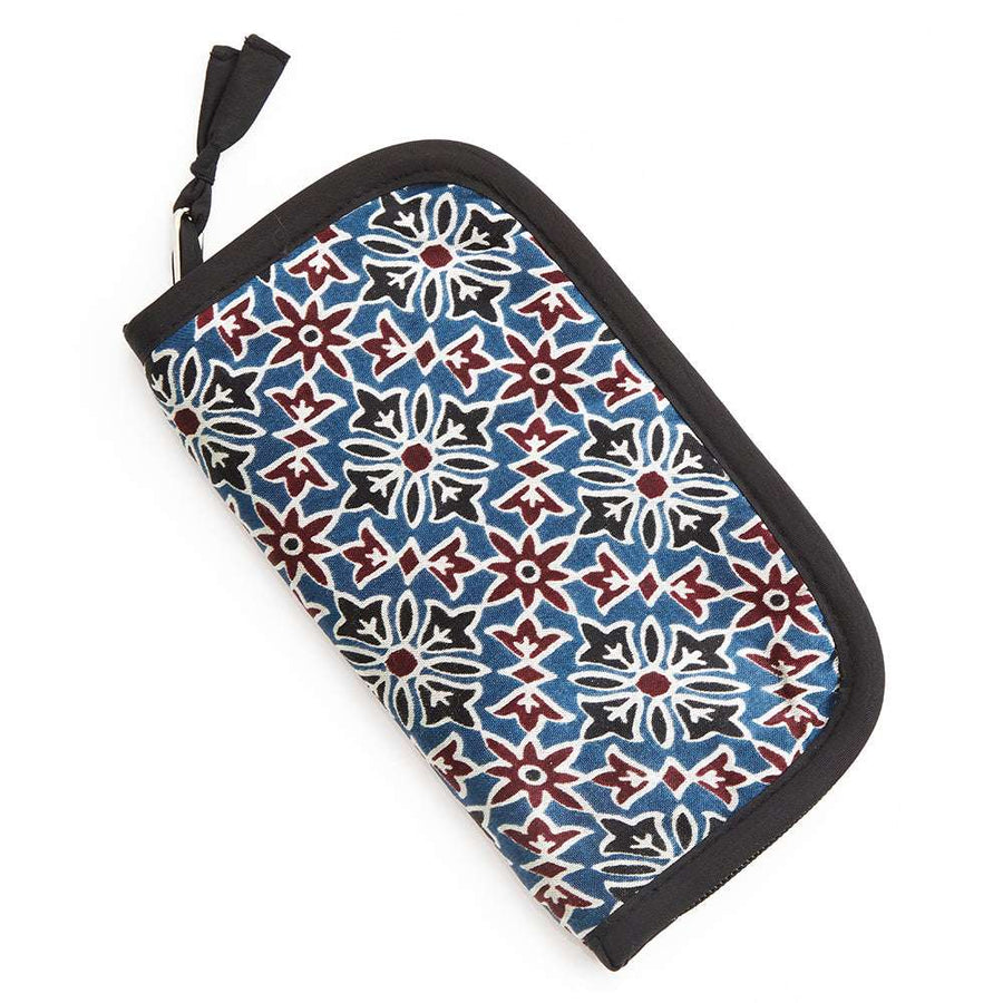 Lantern Moon Knitting Needle Storage Ajrak Knit Aid Case by Lantern Moon joeriaknits