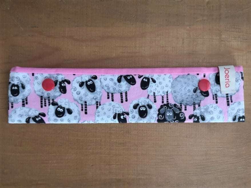 Joeriaknits Knitting Needle Storage 8" DPN / Sheep on Pink Knitting Needle Cozy: Handcrafted joeriaknits