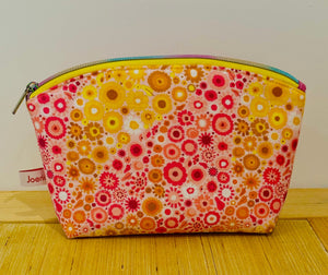 Joeriaknits Storage Pouches Pink Aster Medium Zipper Storage Pouch: Handcrafted joeriaknits