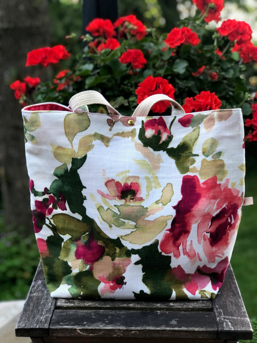Tote Bag - Extra Large - Red Roses